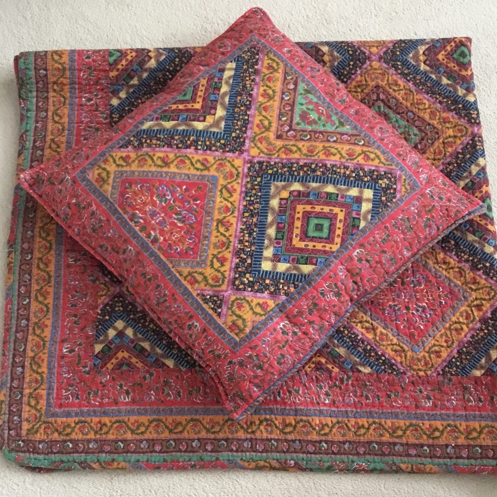Multicolor Bohemian Stripe Pillow Cover and Throw Set